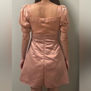 Mini dress with puff sleeves .Size Medium petite